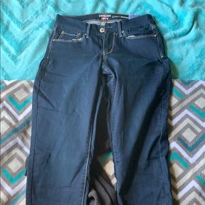 Levi’s curvy skinny jeans